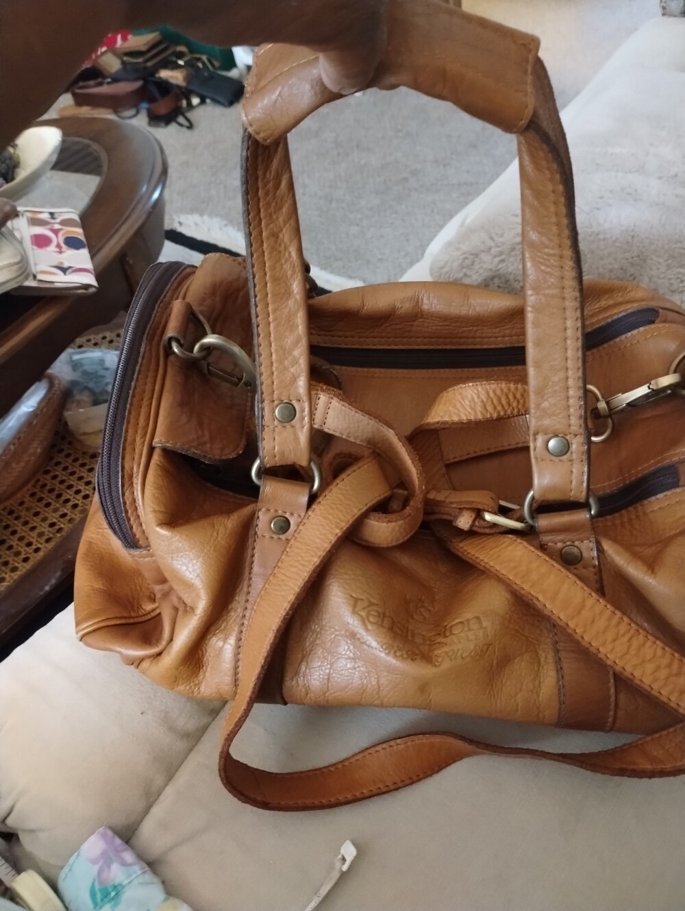 Mens Kensington Genuine Leather Duffle Bag Sz 7.5 By 15